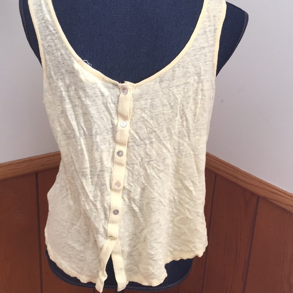 SOLD ::::  Light yellow tank - Picture 3 of 3